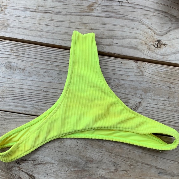 Frankie's Bikinis Other - Frankies L